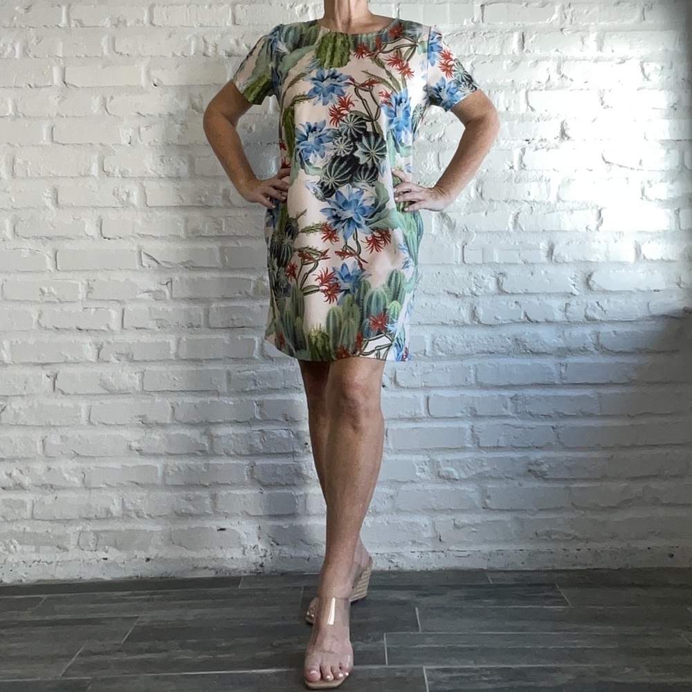 Floral Short Sleeve Dress